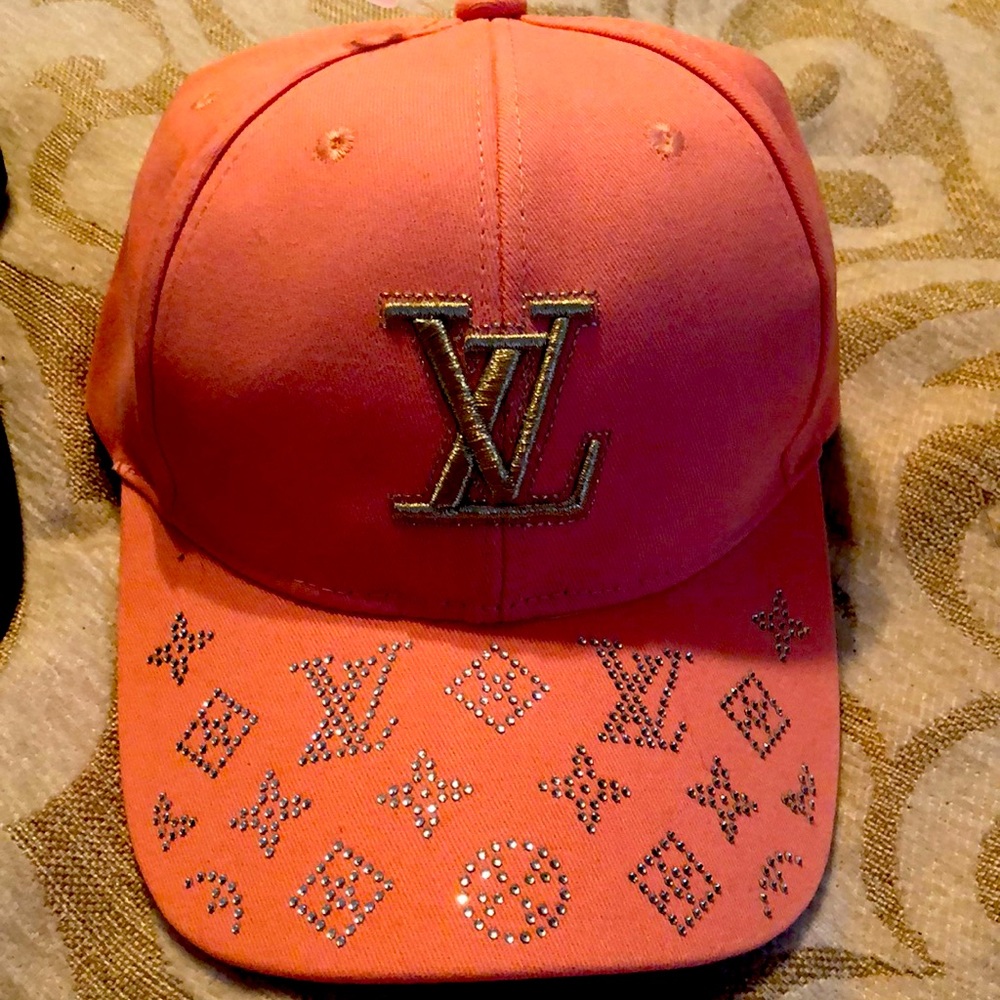 Woman’s baseball hat